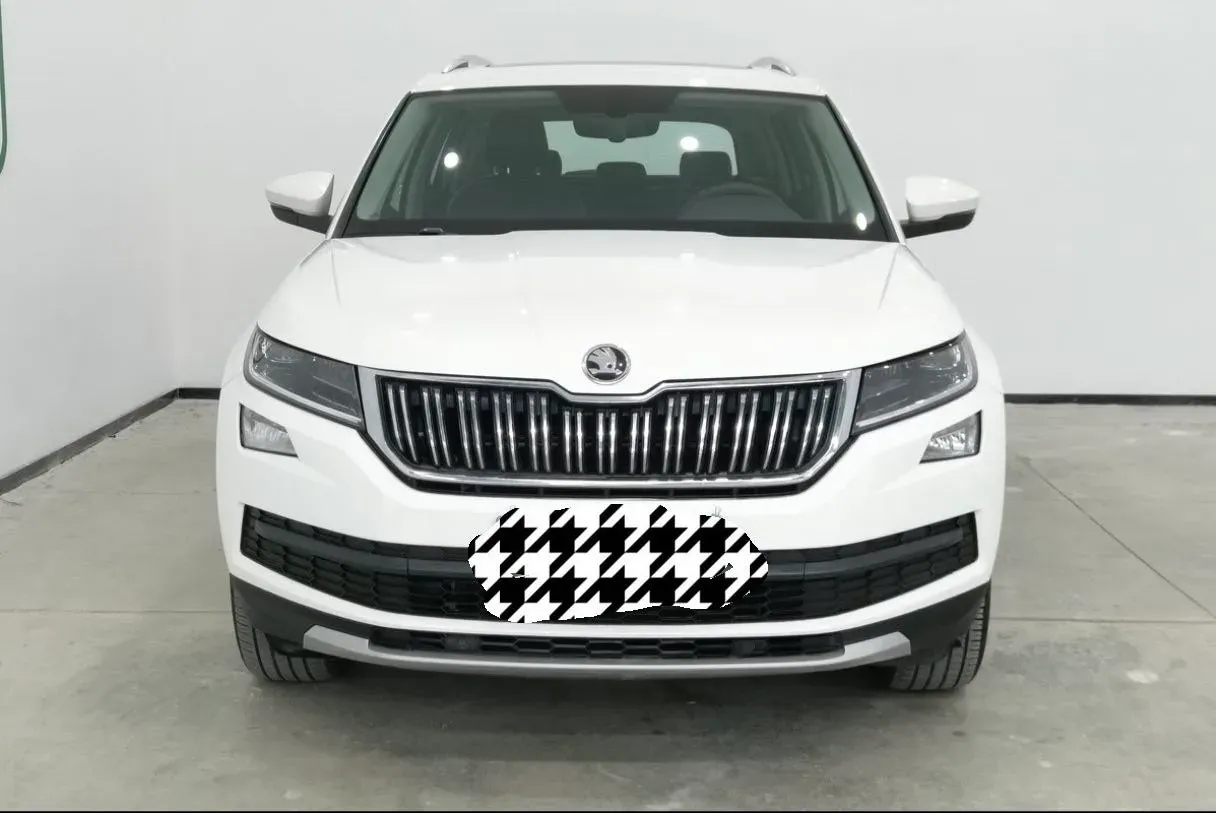 2020 Skoda Kodiak 2.0T 186HP L4 7DCT,autocango,china used car exporter,china ev exporter,chinese used car exporter,chinese used ev exporter