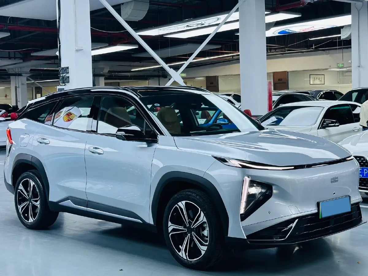 2024 Geely Galaxy L7 1.5T 163HP L4 3DHT PHEV 18.7KWH,autocango,china used car exporter,china ev exporter,chinese used car exporter,chinese used ev exporter