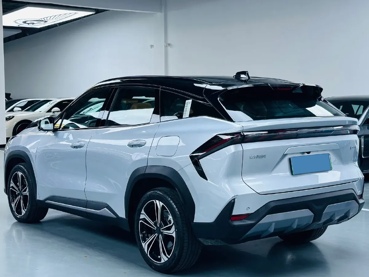 2024 Geely Galaxy L7 1.5T 163HP L4 3DHT PHEV 18.7KWH,autocango,china used car exporter,china ev exporter,chinese used car exporter,chinese used ev exporter