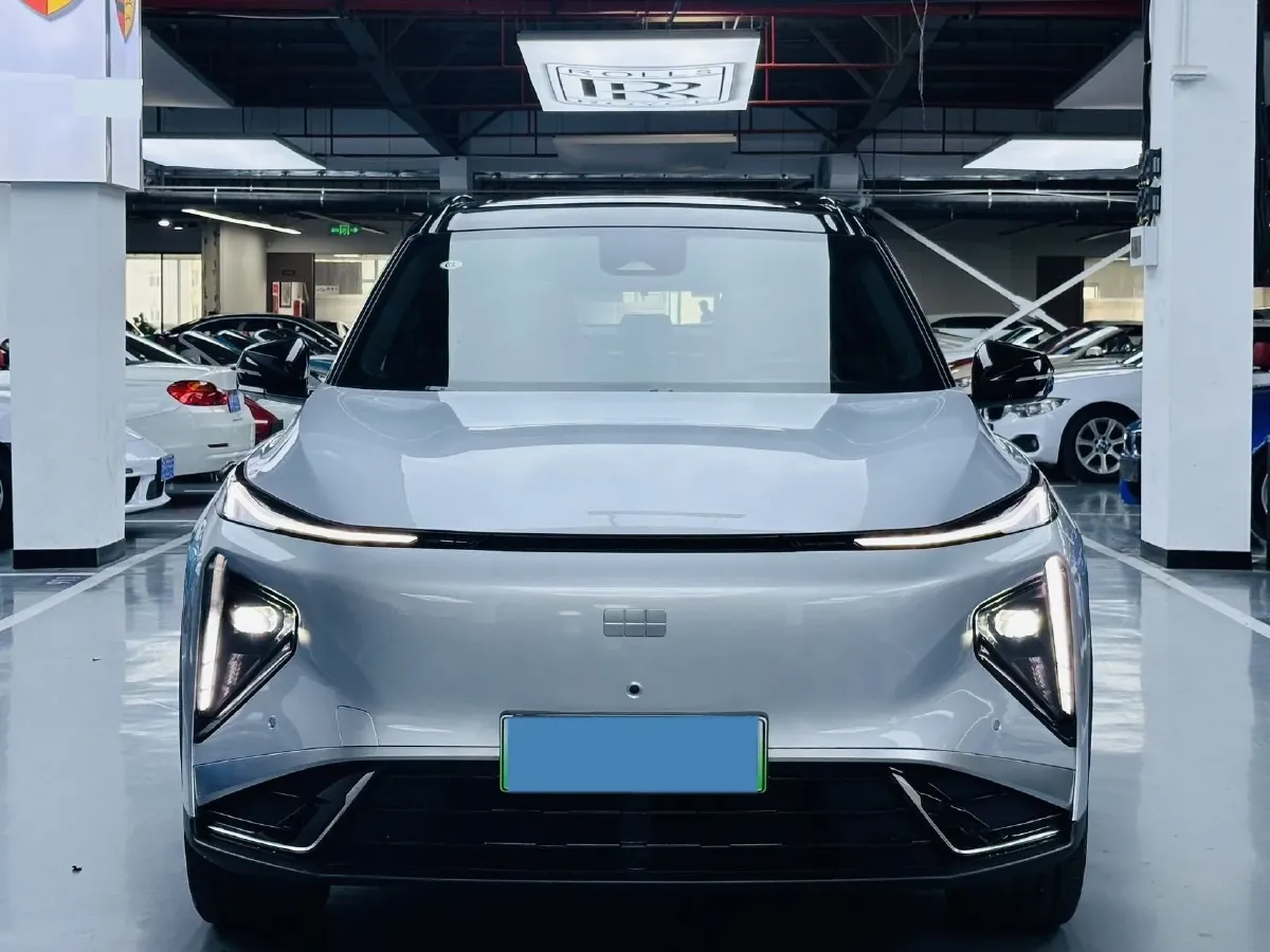 2024 Geely Galaxy L7 1.5T 163HP L4 3DHT PHEV 18.7KWH,autocango,china used car exporter,china ev exporter,chinese used car exporter,chinese used ev exporter