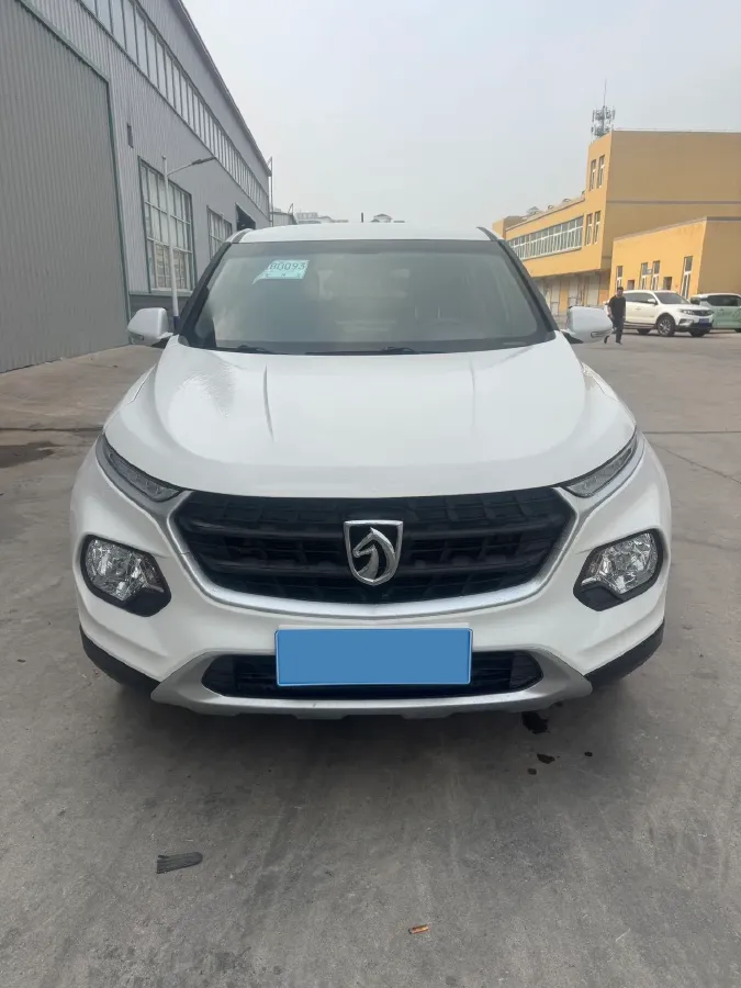 2021 BaoJun 510 1.5L 99HP L4 6MT,autocango,china used car exporter,china ev exporter,chinese used car exporter,chinese used ev exporter