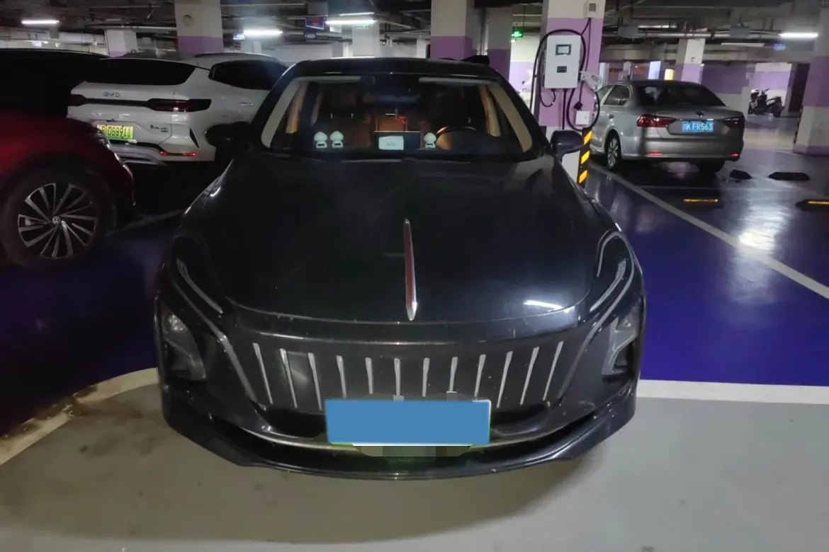 2022 HongQi E-QM5 BEV 54KWH,autocango,china used car exporter,china ev exporter,chinese used car exporter,chinese used ev exporter