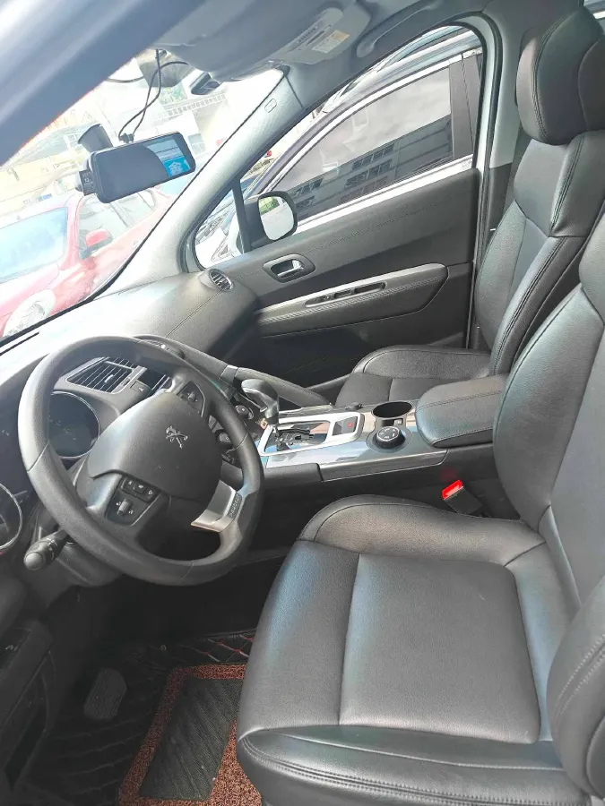 2019 Peugeot 3008 1.6T 167HP L4 6AT,autocango,china used car exporter,china ev exporter,chinese used car exporter,chinese used ev exporter