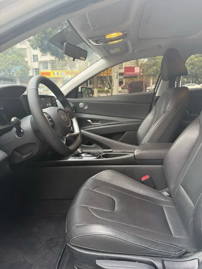 2021 Hyundai Elantra 1.5L 115HP L4 CVT,autocango,china used car exporter,china ev exporter,chinese used car exporter,chinese used ev exporter