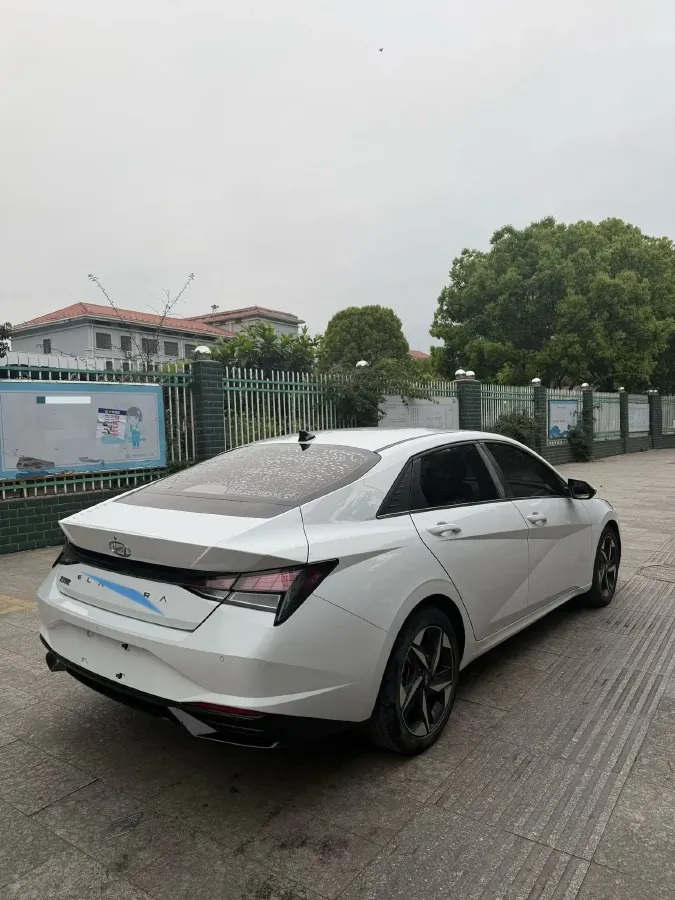 2021 Hyundai Elantra 1.5L 115HP L4 CVT,autocango,china used car exporter,china ev exporter,chinese used car exporter,chinese used ev exporter