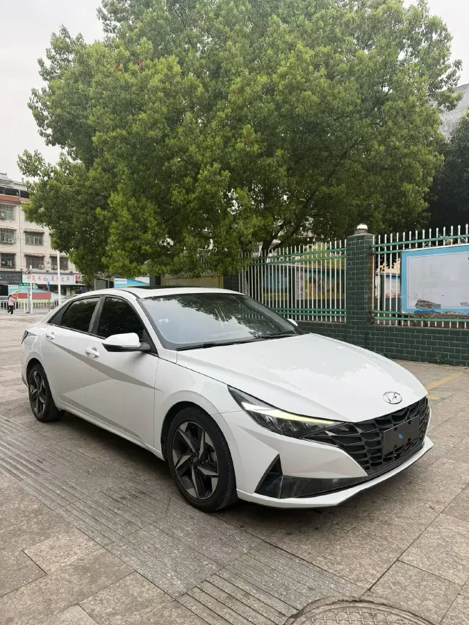 2021 Hyundai Elantra 1.5L 115HP L4 CVT,autocango,china used car exporter,china ev exporter,chinese used car exporter,chinese used ev exporter