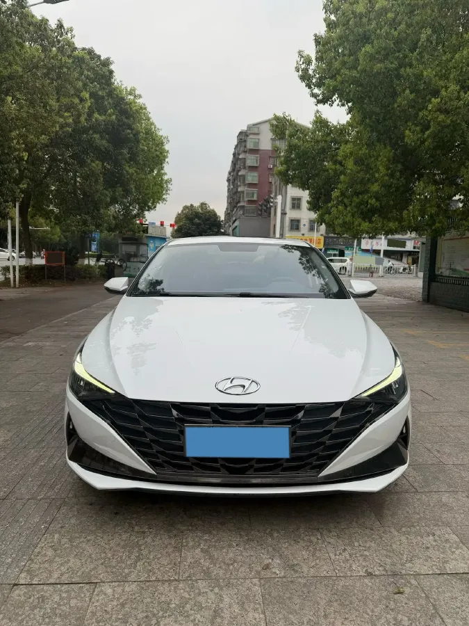 2021 Hyundai Elantra 1.5L 115HP L4 CVT,autocango,china used car exporter,china ev exporter,chinese used car exporter,chinese used ev exporter