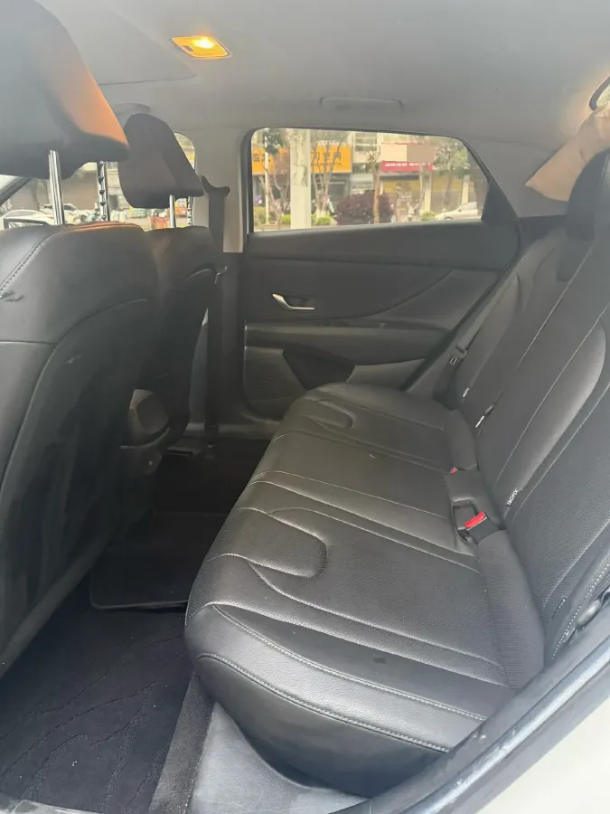 2021 Hyundai Elantra 1.5L 115HP L4 CVT,autocango,china used car exporter,china ev exporter,chinese used car exporter,chinese used ev exporter