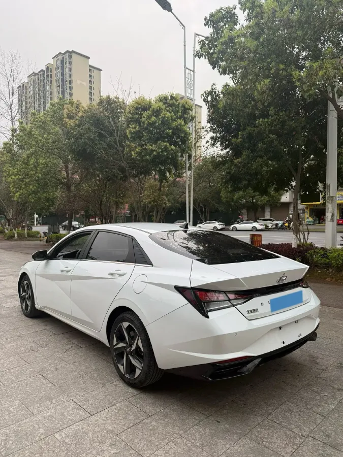 2021 Hyundai Elantra 1.5L 115HP L4 CVT,autocango,china used car exporter,china ev exporter,chinese used car exporter,chinese used ev exporter