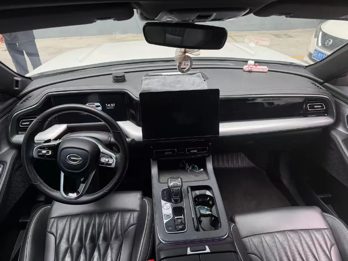 2022 GAC Trumpchi GS8 2.0T 252HP L4 8AT,autocango,china used car exporter,china ev exporter,chinese used car exporter,chinese used ev exporter