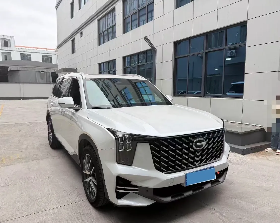 2022 GAC Trumpchi GS8 2.0T 252HP L4 8AT,autocango,china used car exporter,china ev exporter,chinese used car exporter,chinese used ev exporter