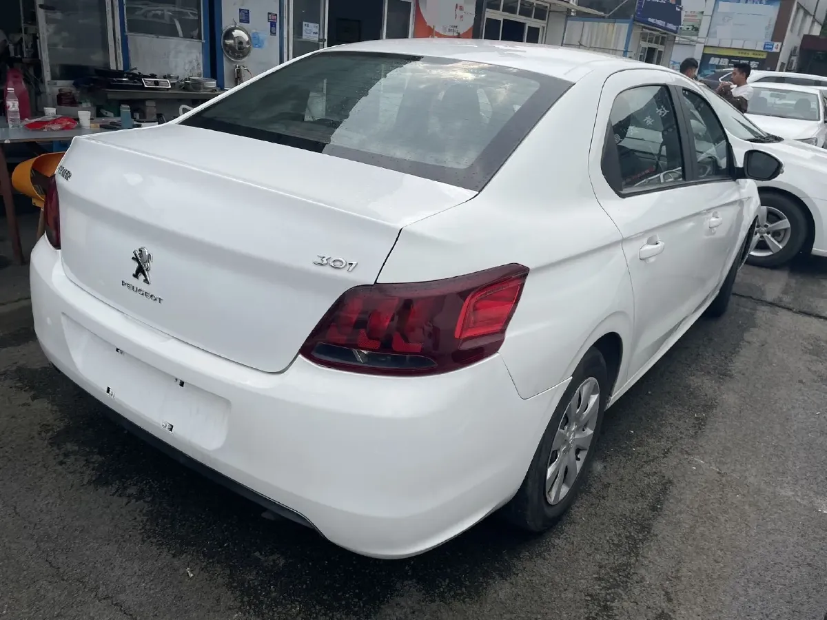 2018 Peugeot 301 1.6L 117HP L4 5MT,autocango,china used car exporter,china ev exporter,chinese used car exporter,chinese used ev exporter