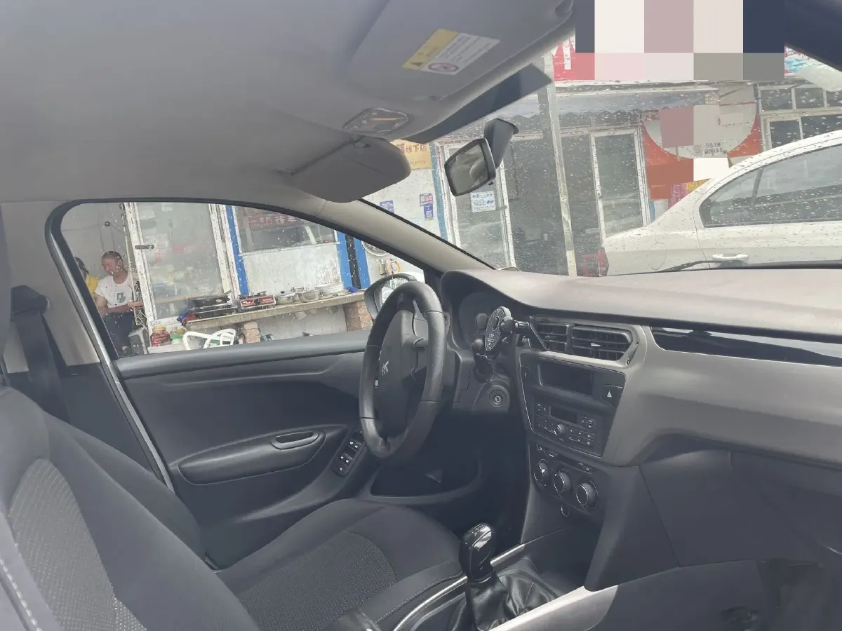 2018 Peugeot 301 1.6L 117HP L4 5MT,autocango,china used car exporter,china ev exporter,chinese used car exporter,chinese used ev exporter