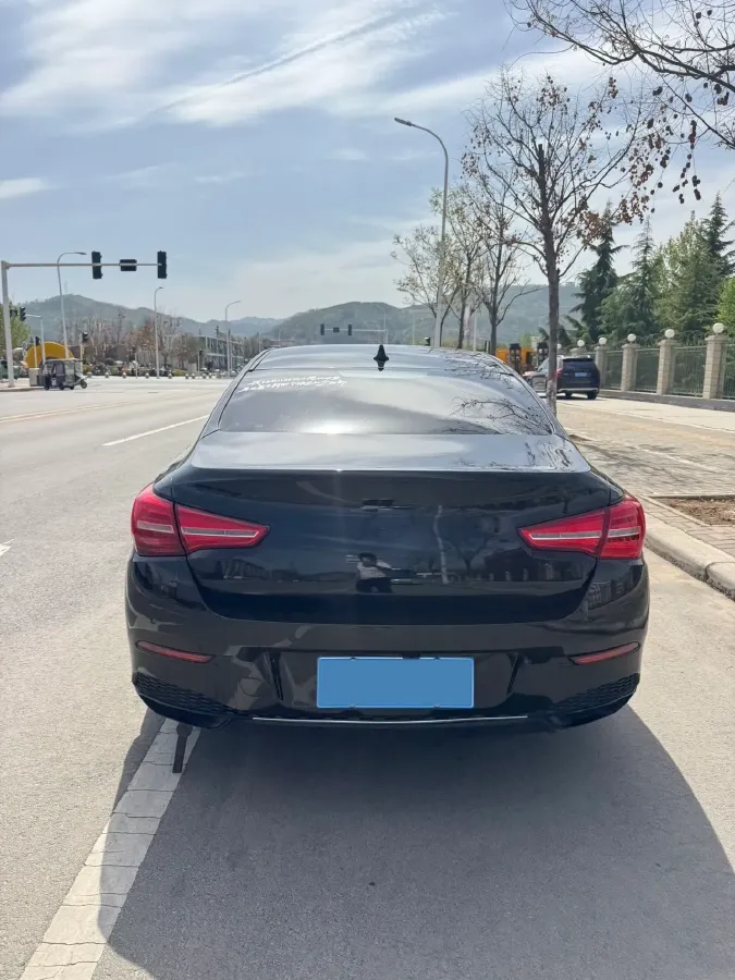 2019 HongQi H5 1.8T 180HP L4 6AT,autocango,china used car exporter,china ev exporter,chinese used car exporter,chinese used ev exporter