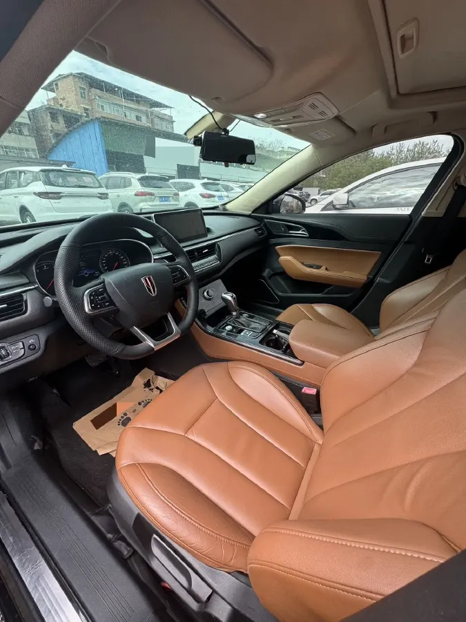 2019 HongQi H5 1.8T 180HP L4 6AT,autocango,china used car exporter,china ev exporter,chinese used car exporter,chinese used ev exporter