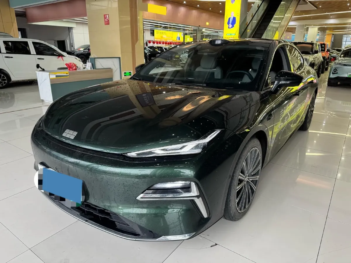 2025 Geely Galaxy Starshine 8 1.5T 163HP L4 3DHT PHEV 27.69KWH,autocango,china used car exporter,china ev exporter,chinese used car exporter,chinese used ev exporter
