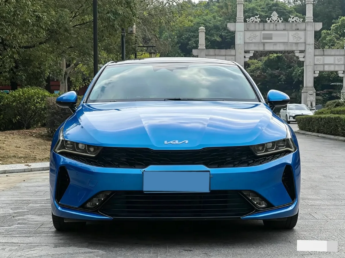 2021 Kia K5 2.0T 240HP L4 8AT,autocango,china used car exporter,china ev exporter,chinese used car exporter,chinese used ev exporter