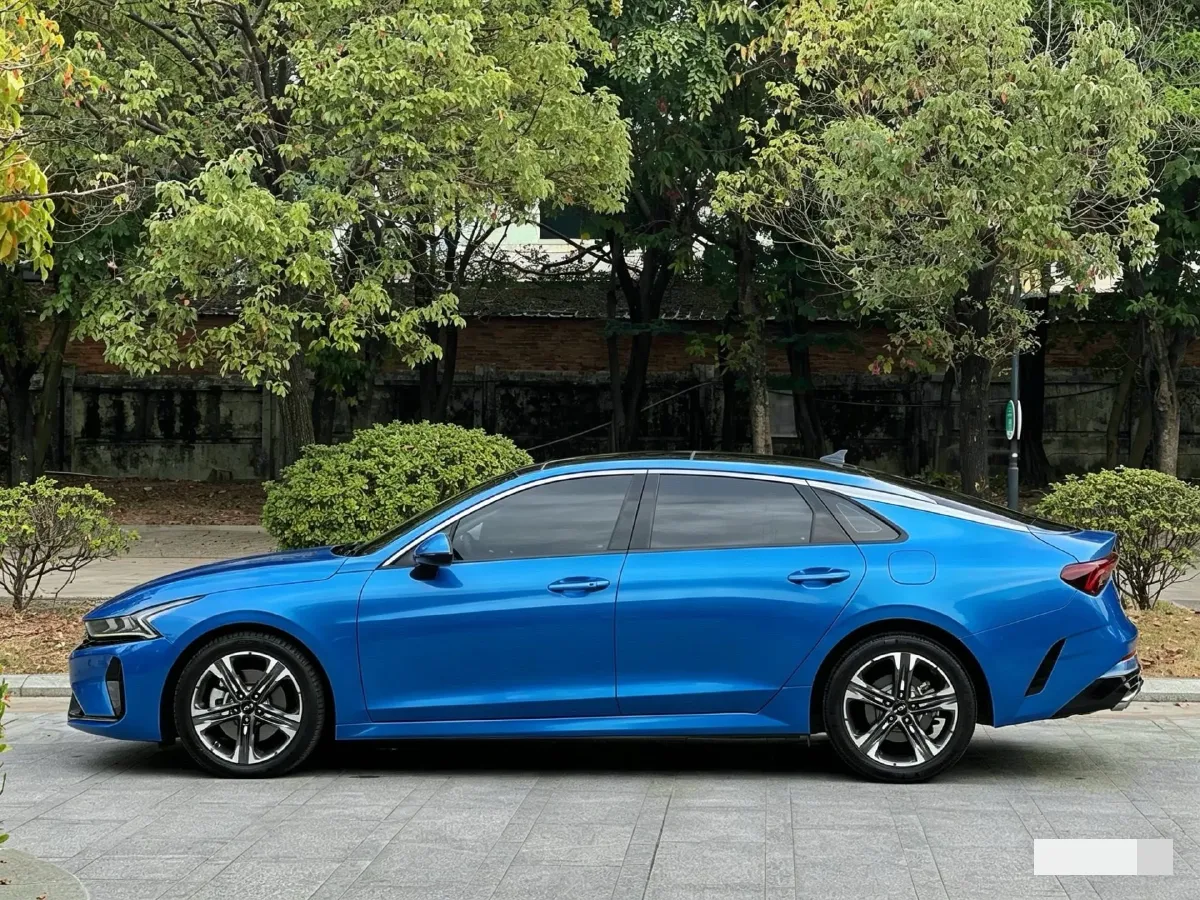 2021 Kia K5 2.0T 240HP L4 8AT,autocango,china used car exporter,china ev exporter,chinese used car exporter,chinese used ev exporter