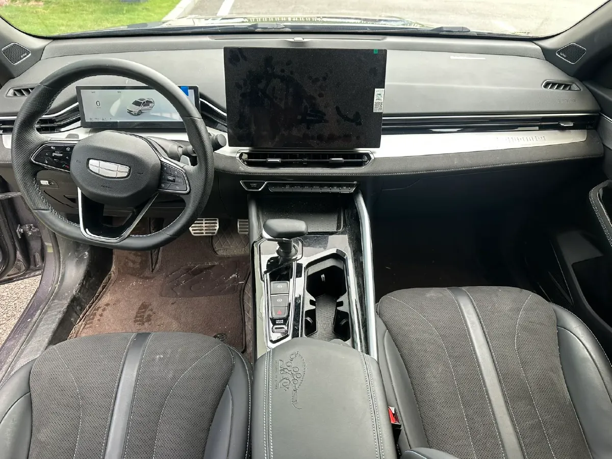 2025 Geely Preface 2.0T 238HP L4 8AT,autocango,china used car exporter,china ev exporter,chinese used car exporter,chinese used ev exporter