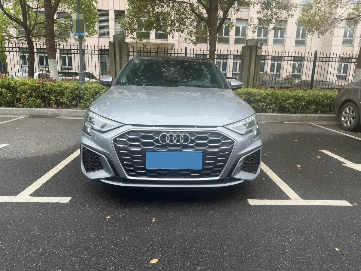 2022 Audi A3 1.4T 150HP L4 7DCT,autocango,china used car exporter,china ev exporter,chinese used car exporter,chinese used ev exporter