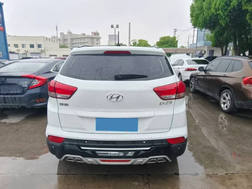 2015 Hyundai ix25 1.6L 125HP L4 6AT,autocango,china used car exporter,china ev exporter,chinese used car exporter,chinese used ev exporter