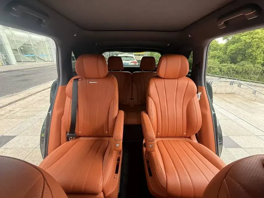 2026 AITO AITO M7 REEV 160HP REEV,autocango,china used car exporter,china ev exporter,chinese used car exporter,chinese used ev exporter