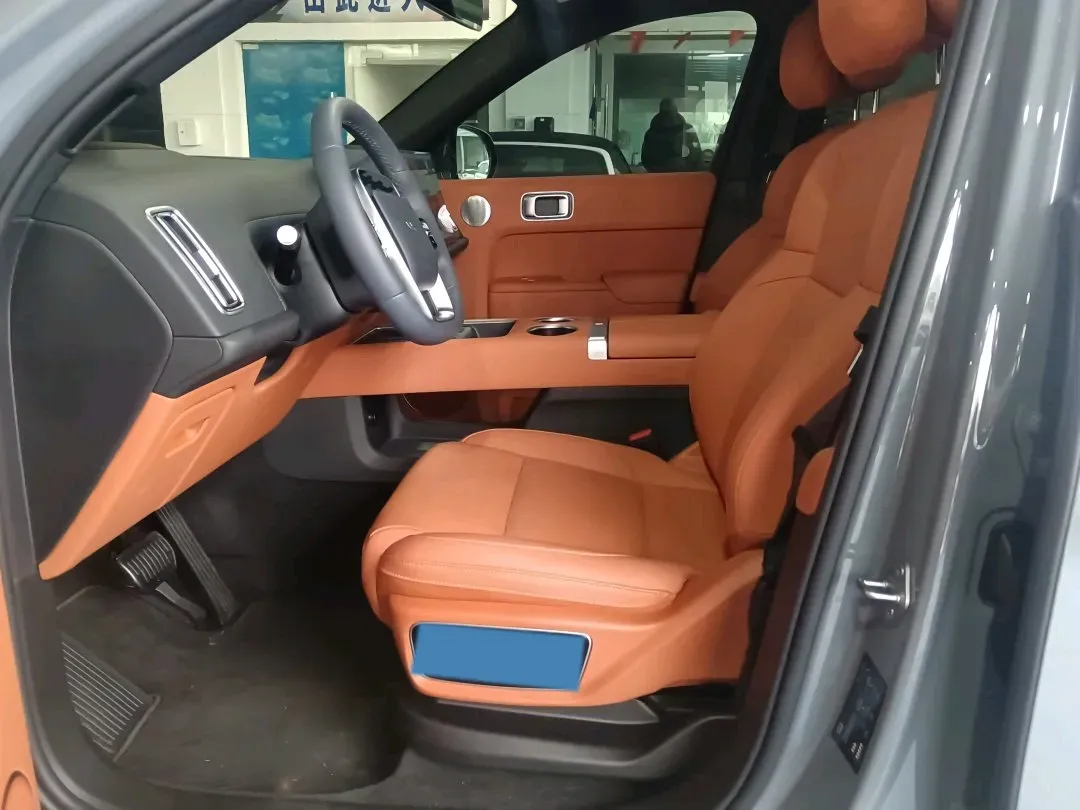 2025 Li L7 Range Extended 154HP REEV,autocango,china used car exporter,china ev exporter,chinese used car exporter,chinese used ev exporter