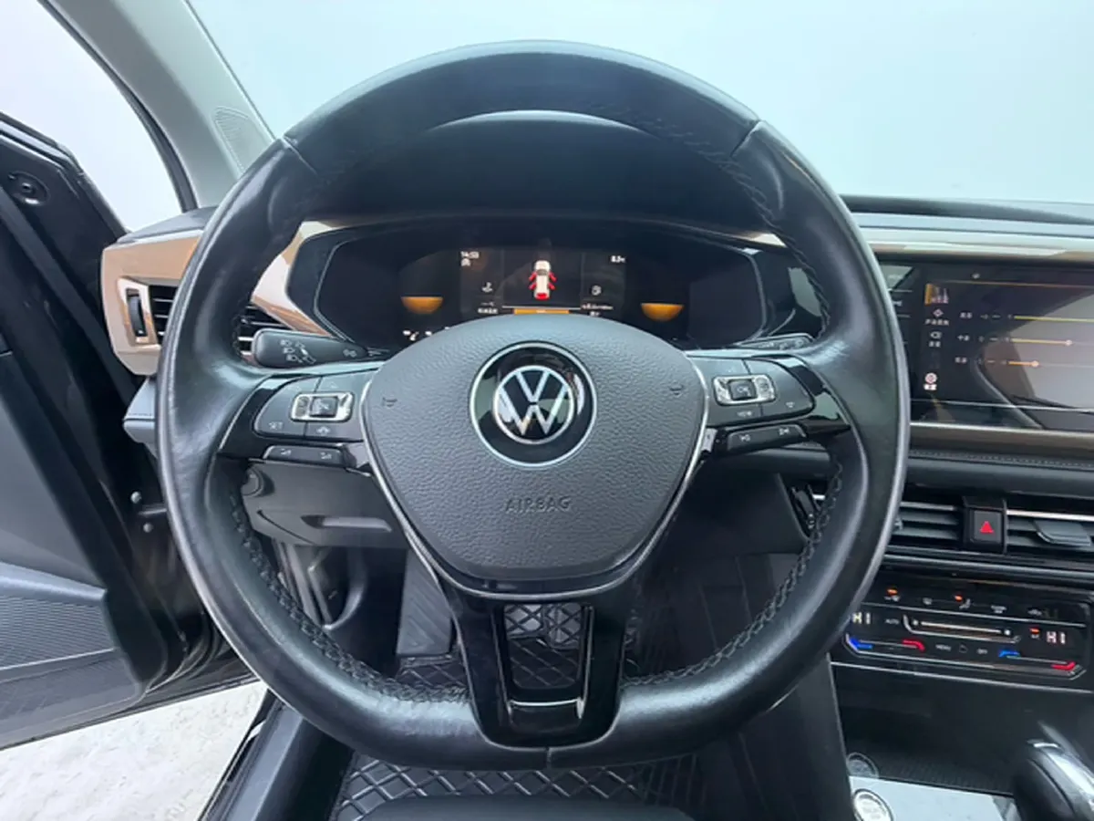 2022 Volkswagen Tharu 1.4T 150HP L4 7DCT,autocango,china used car exporter,china ev exporter,chinese used car exporter,chinese used ev exporter