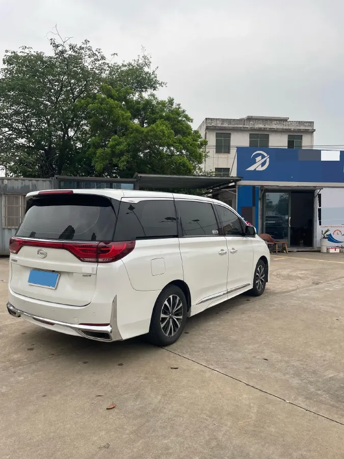 2021 GAC Trumpchi M8 2.0T 252HP L4 8AT,autocango,china used car exporter,china ev exporter,chinese used car exporter,chinese used ev exporter