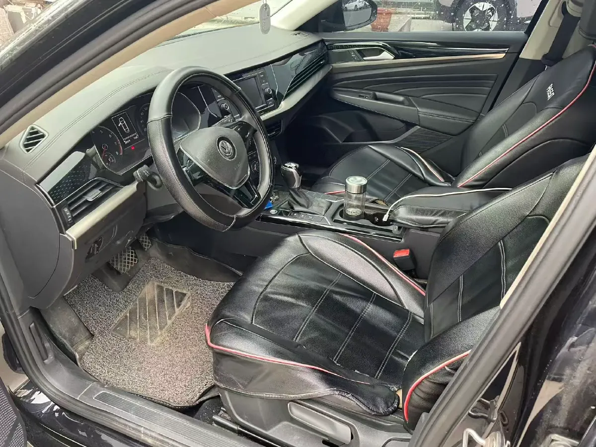 2019 Chevrolet Equinox 1.5T 180HP L4 6AT,autocango,china used car exporter,china ev exporter,chinese used car exporter,chinese used ev exporter