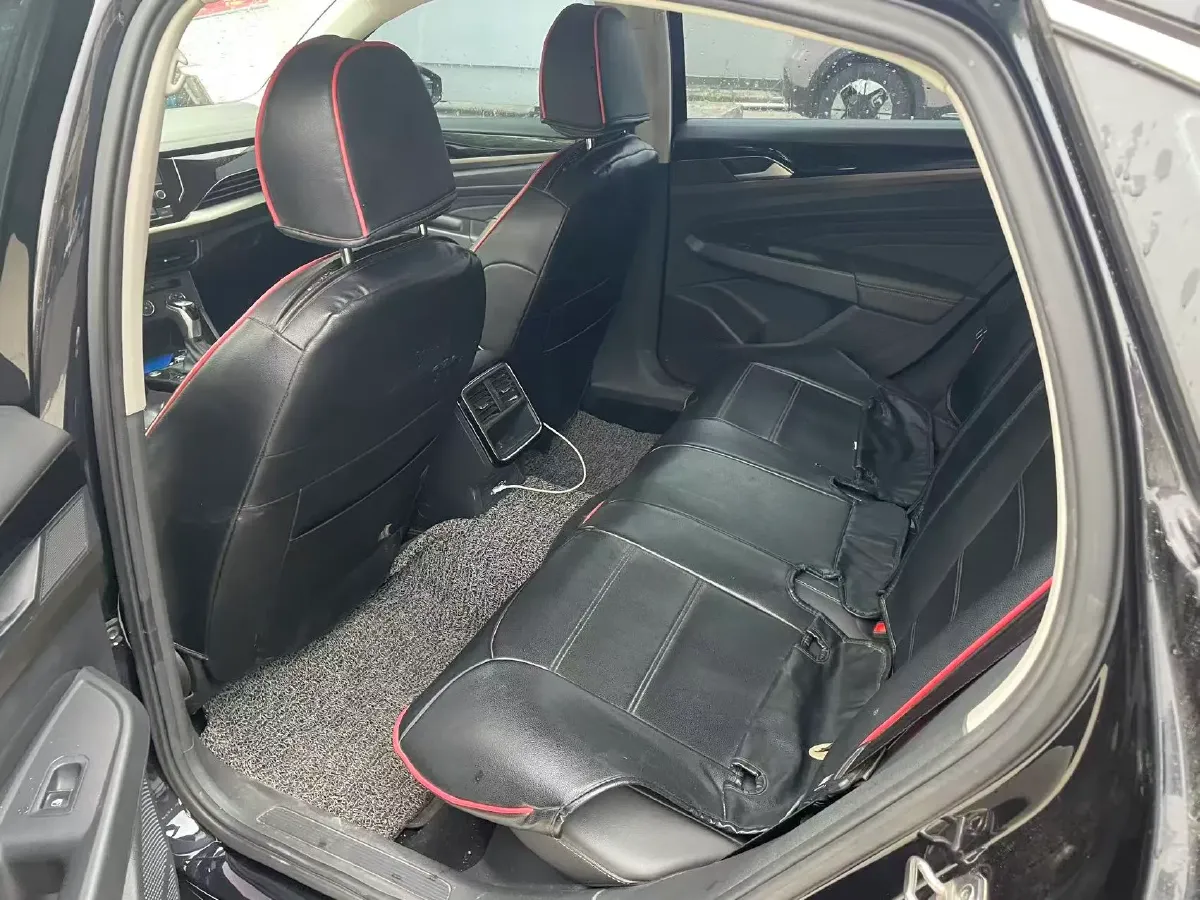 2019 Chevrolet Equinox 1.5T 180HP L4 6AT,autocango,china used car exporter,china ev exporter,chinese used car exporter,chinese used ev exporter