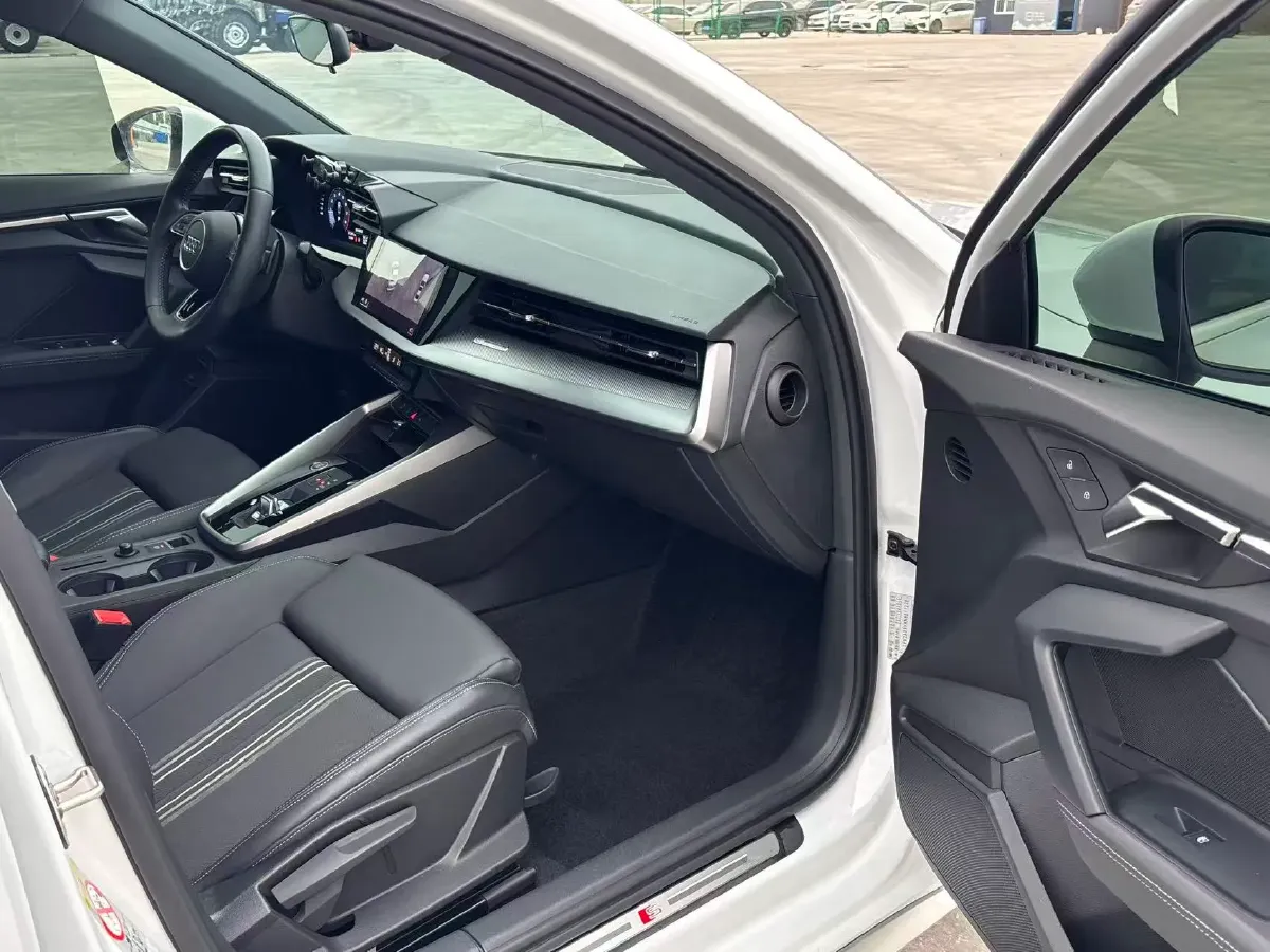 2022 Audi A3 1.4T 150HP L4 7DCT,autocango,china used car exporter,china ev exporter,chinese used car exporter,chinese used ev exporter