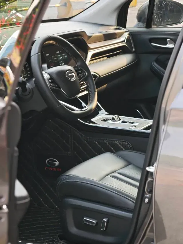 2022 GAC Trumpchi GS4 1.5T 169HP L4 6AT,autocango,china used car exporter,china ev exporter,chinese used car exporter,chinese used ev exporter