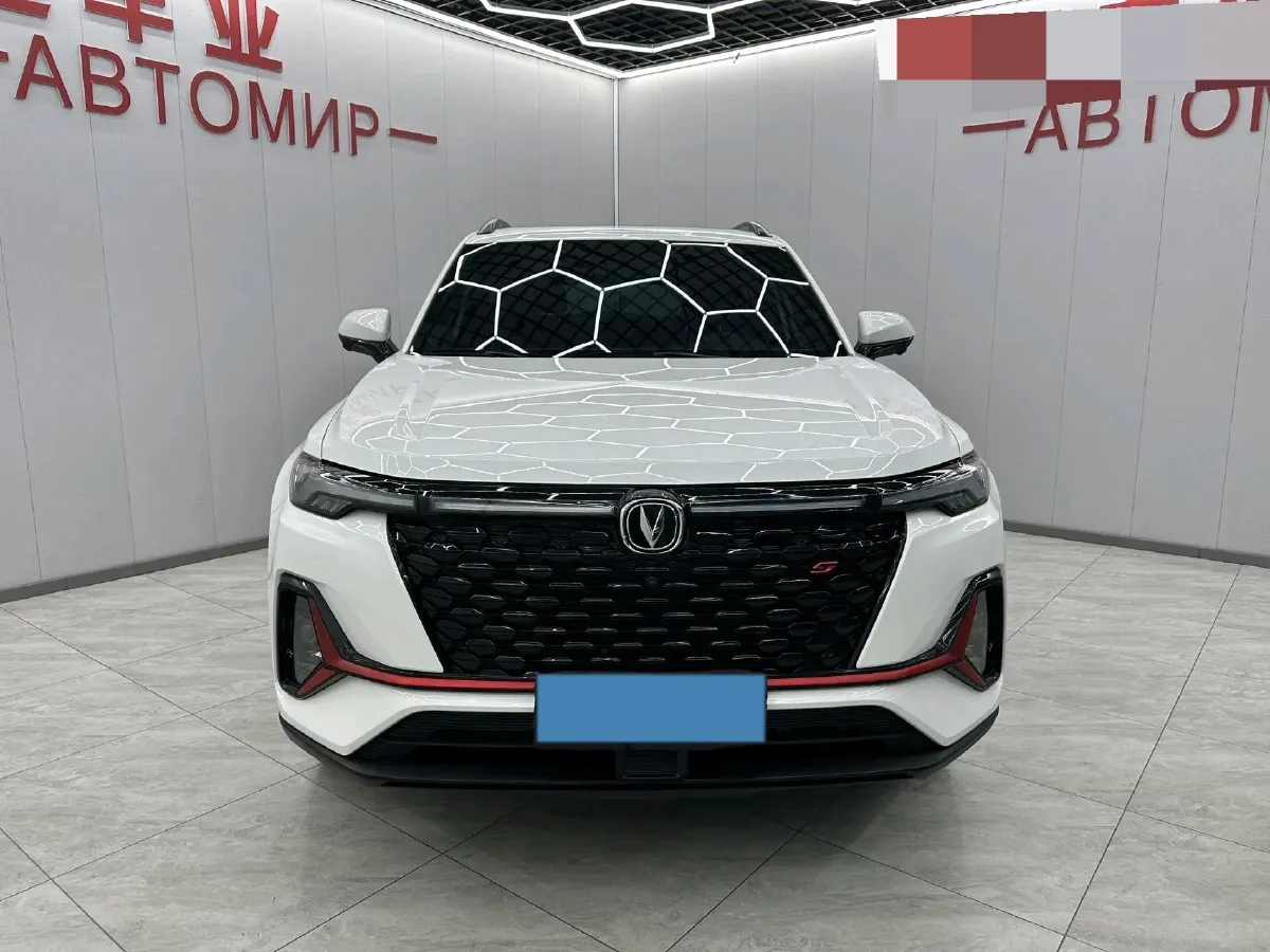 2022 ChangAn CS35 Plus 1.4T 160HP L4 7DCT,autocango,china used car exporter,china ev exporter,chinese used car exporter,chinese used ev exporter