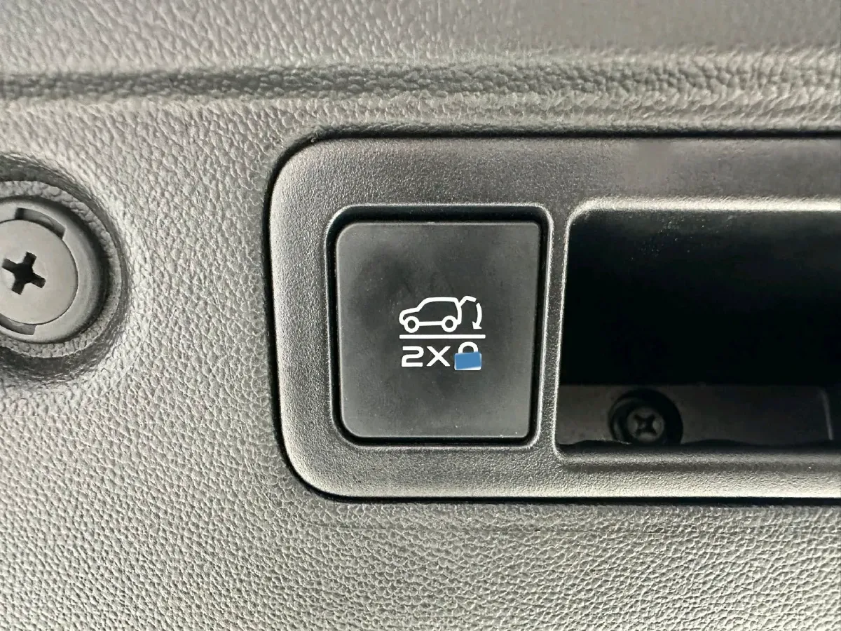 2022 ChangAn CS35 Plus 1.4T 160HP L4 7DCT,autocango,china used car exporter,china ev exporter,chinese used car exporter,chinese used ev exporter