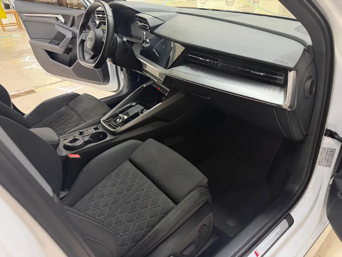 2021 Audi A3 1.4T 150HP L4 7DCT,autocango,china used car exporter,china ev exporter,chinese used car exporter,chinese used ev exporter