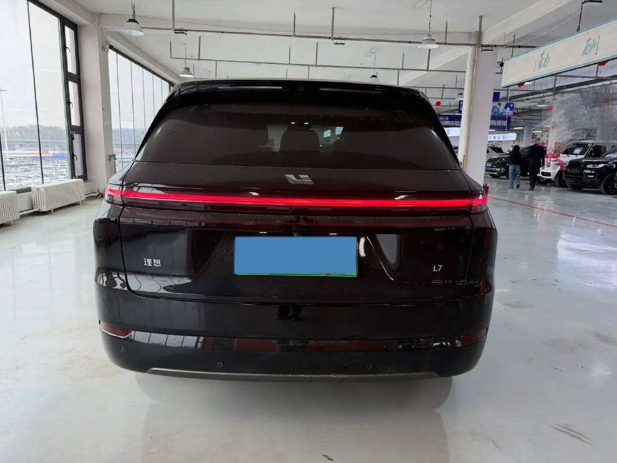2024 Li L7 Range Extended 154HP REEV 42.8KWH,autocango,china used car exporter,china ev exporter,chinese used car exporter,chinese used ev exporter
