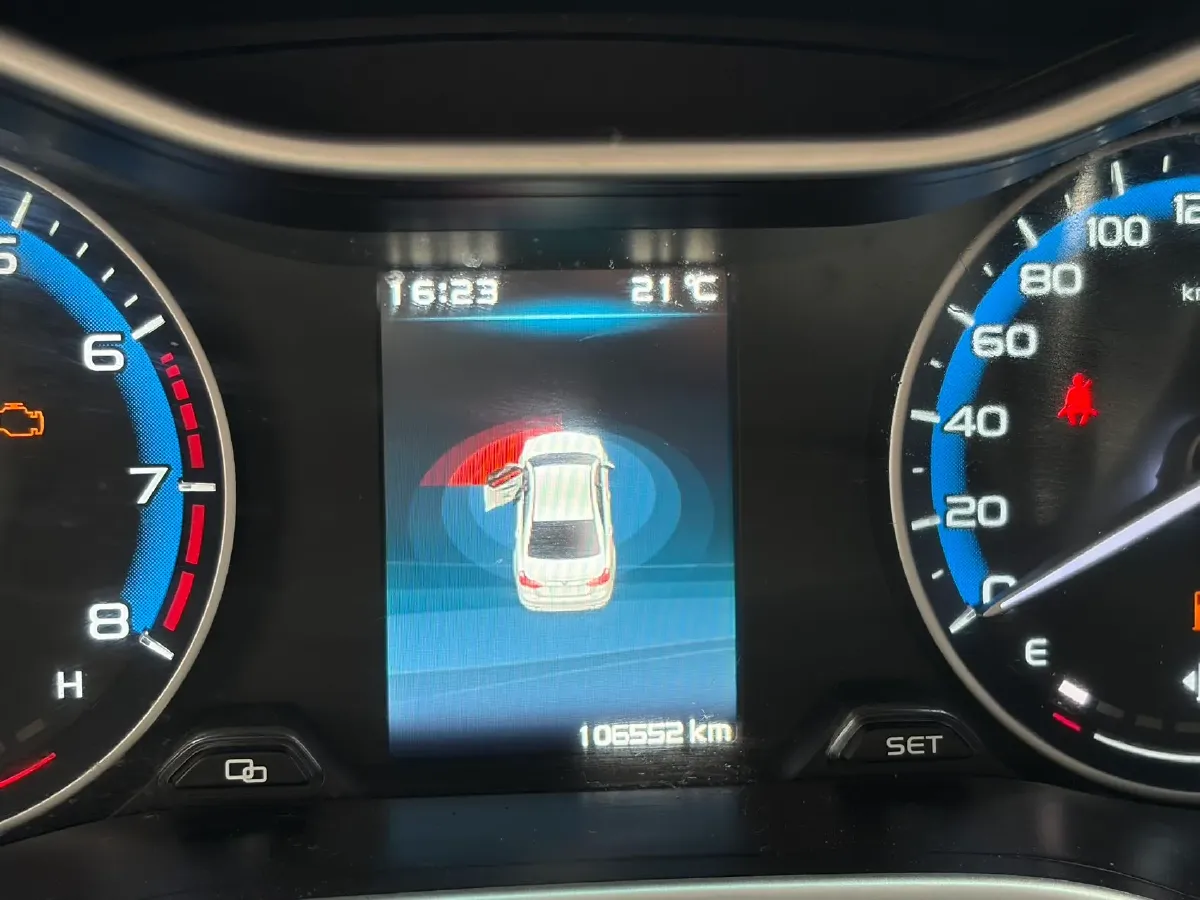 2018 Geely Emgrand 1.5L 109HP L4 5MT,autocango,china used car exporter,china ev exporter,chinese used car exporter,chinese used ev exporter