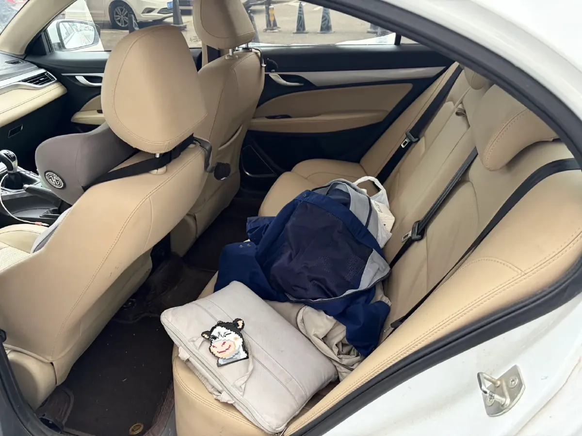 2018 Geely Emgrand 1.5L 109HP L4 5MT,autocango,china used car exporter,china ev exporter,chinese used car exporter,chinese used ev exporter