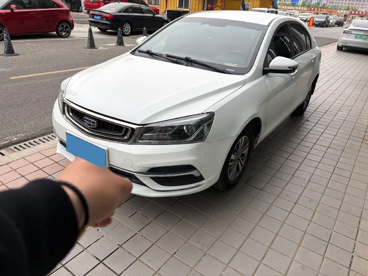 2018 Geely Emgrand 1.5L 109HP L4 5MT,autocango,china used car exporter,china ev exporter,chinese used car exporter,chinese used ev exporter