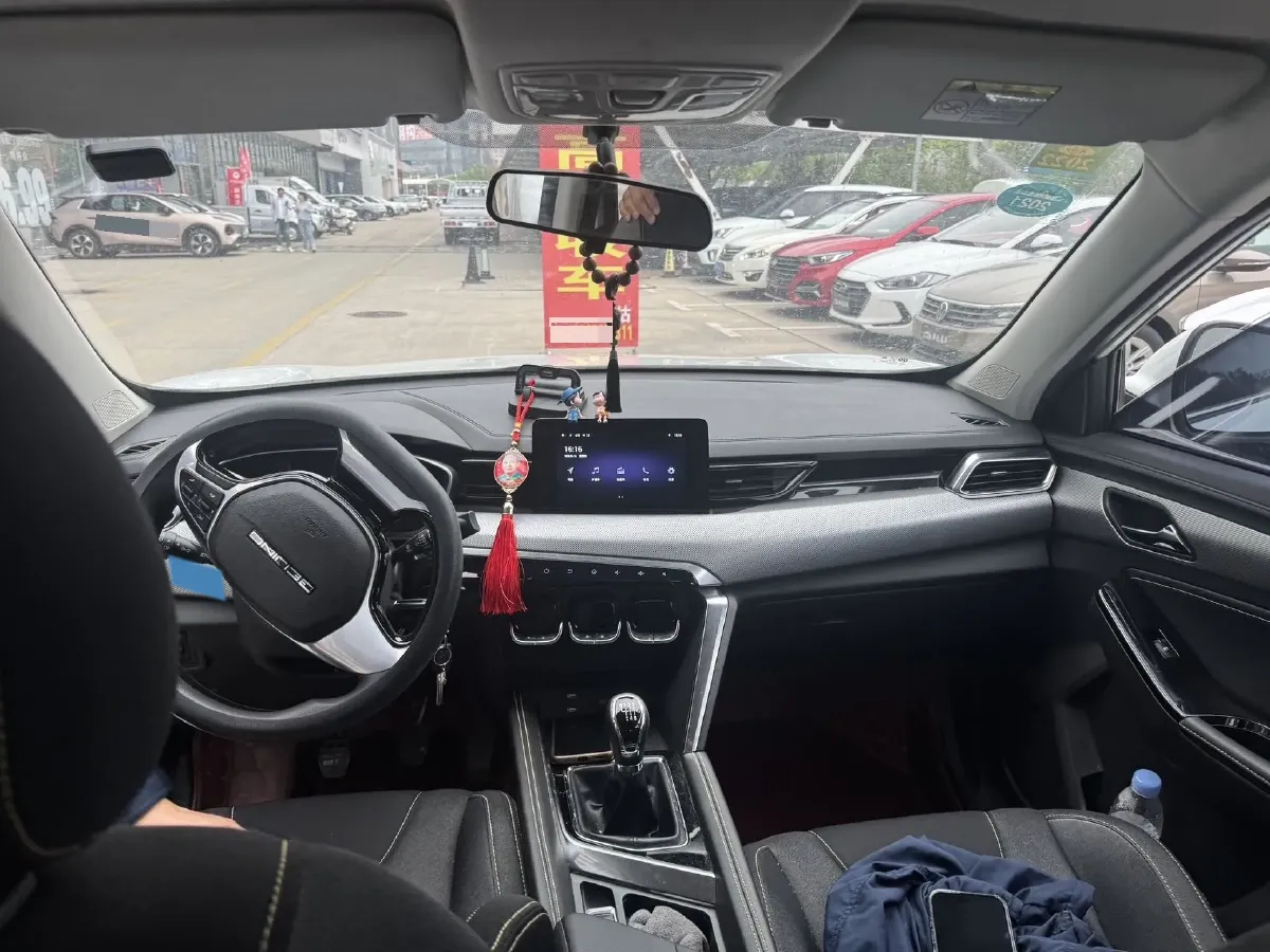 2019 BeiJing Auto X3 1.5T 150HP L4 6MT,autocango,china used car exporter,china ev exporter,chinese used car exporter,chinese used ev exporter