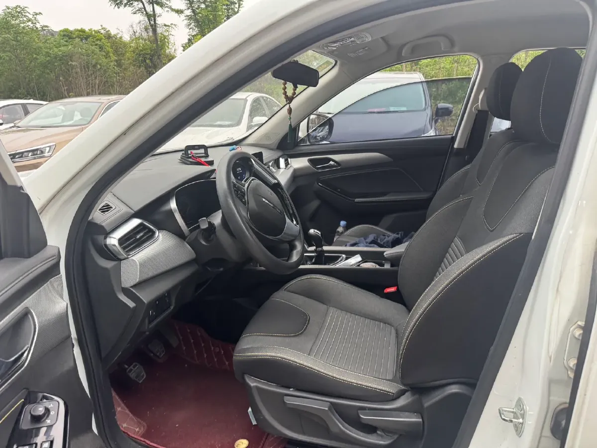 2019 BeiJing Auto X3 1.5T 150HP L4 6MT,autocango,china used car exporter,china ev exporter,chinese used car exporter,chinese used ev exporter