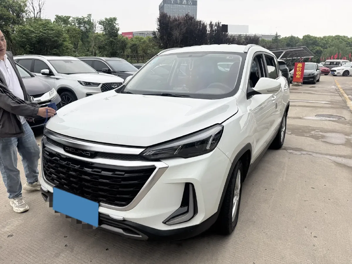 2019 BeiJing Auto X3 1.5T 150HP L4 6MT,autocango,china used car exporter,china ev exporter,chinese used car exporter,chinese used ev exporter