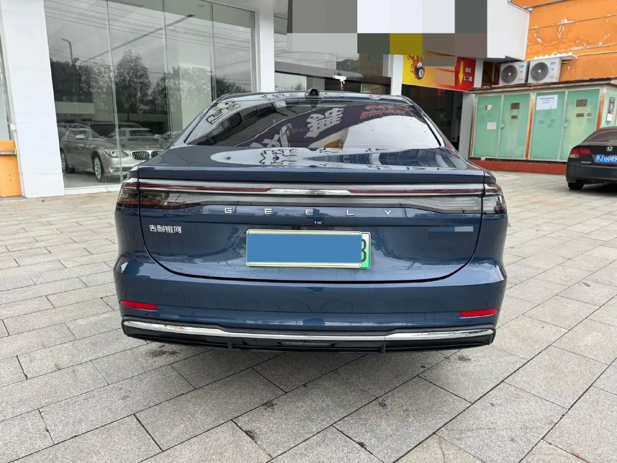2025 Geely Galaxy A7 1.5L 112HP L4 1DHT PHEV,autocango,china used car exporter,china ev exporter,chinese used car exporter,chinese used ev exporter