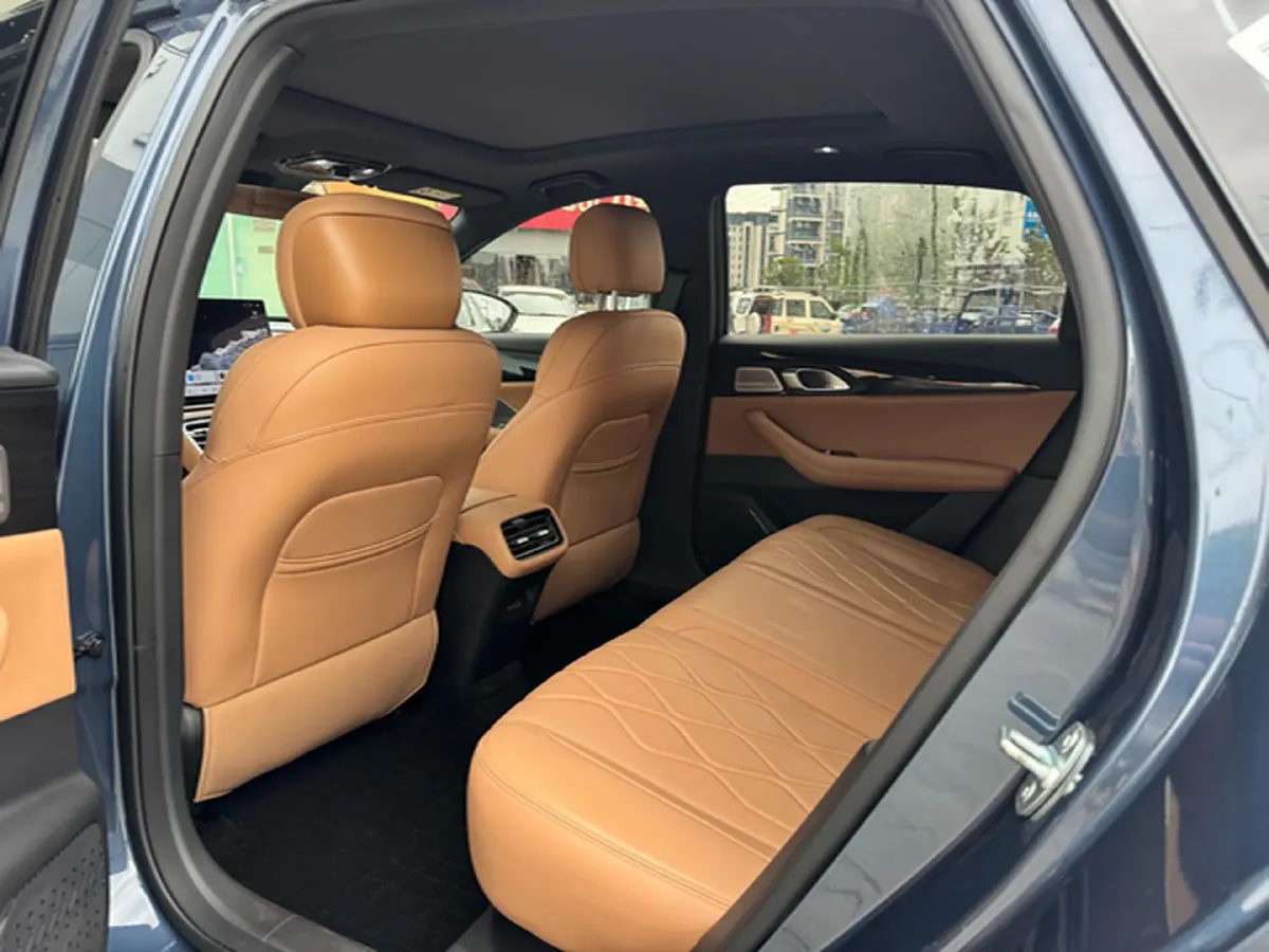 2025 Geely Galaxy A7 1.5L 112HP L4 1DHT PHEV,autocango,china used car exporter,china ev exporter,chinese used car exporter,chinese used ev exporter