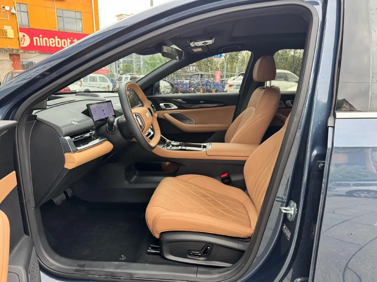 2025 Geely Galaxy A7 1.5L 112HP L4 1DHT PHEV,autocango,china used car exporter,china ev exporter,chinese used car exporter,chinese used ev exporter