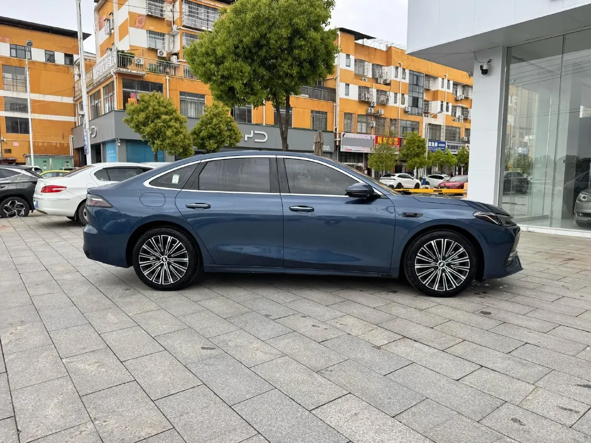 2025 Geely Galaxy A7 1.5L 112HP L4 1DHT PHEV,autocango,china used car exporter,china ev exporter,chinese used car exporter,chinese used ev exporter