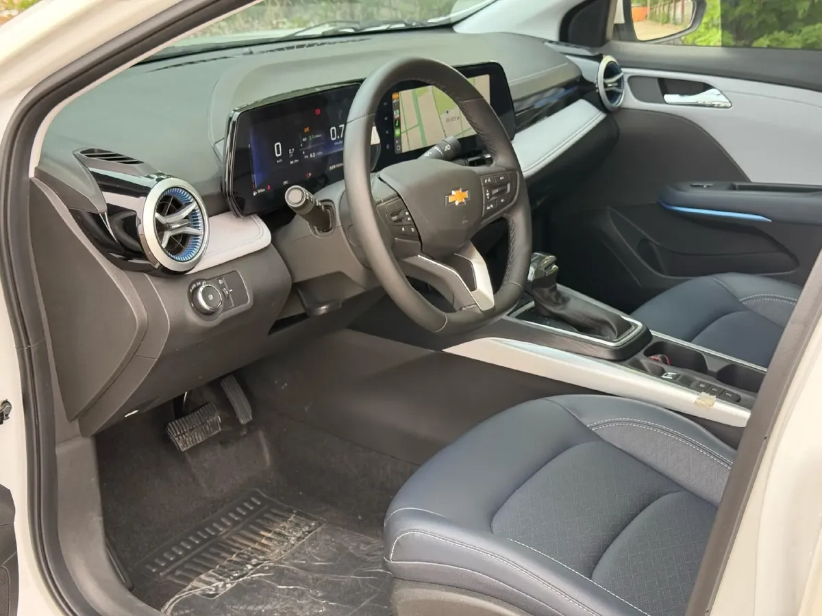 2023 Chevrolet Monza 1.5L 113HP L4 6DCT,autocango,china used car exporter,china ev exporter,chinese used car exporter,chinese used ev exporter