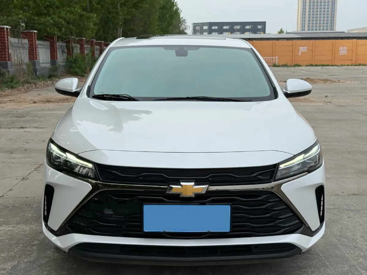 2023 Chevrolet Monza 1.5L 113HP L4 6DCT,autocango,china used car exporter,china ev exporter,chinese used car exporter,chinese used ev exporter