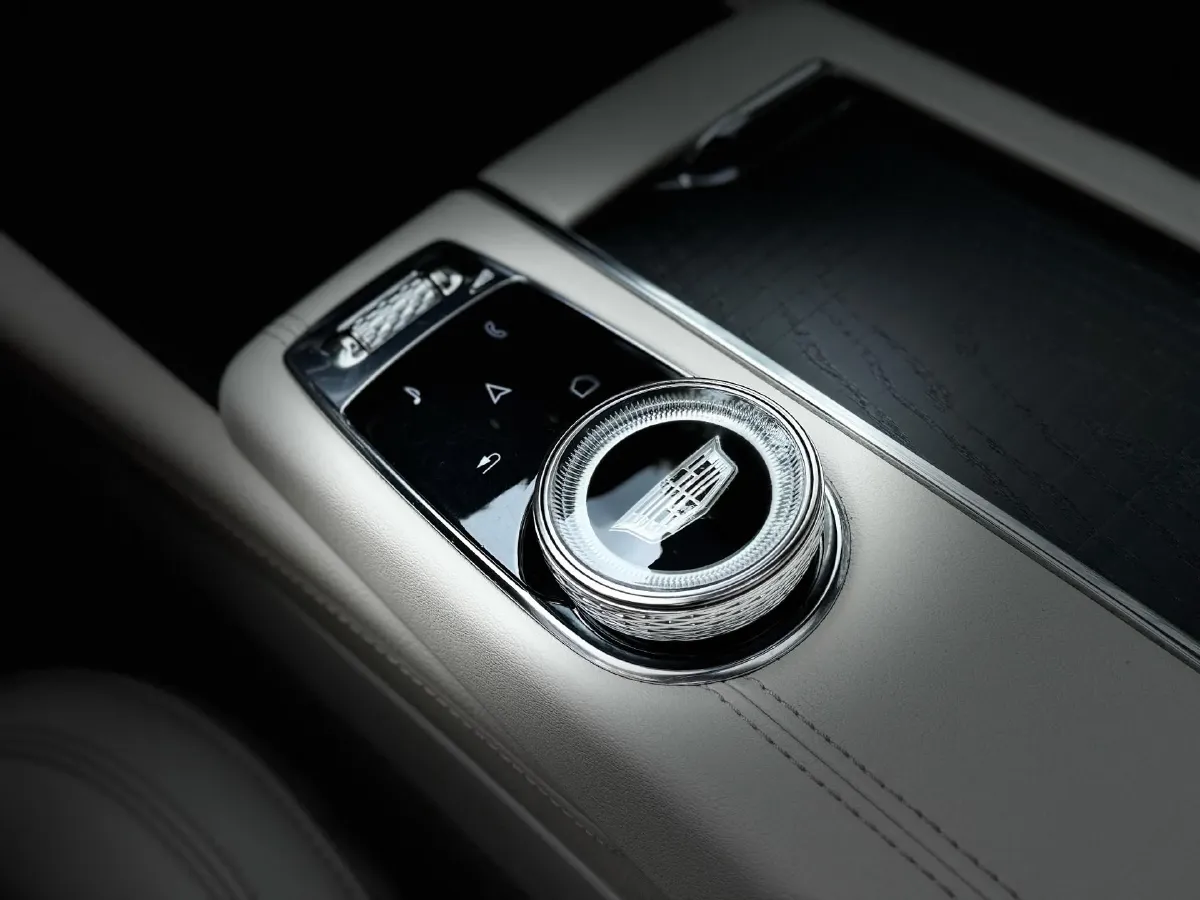 2023 Cadillac CT6 2.0T 237HP L4 10AT,autocango,china used car exporter,china ev exporter,chinese used car exporter,chinese used ev exporter